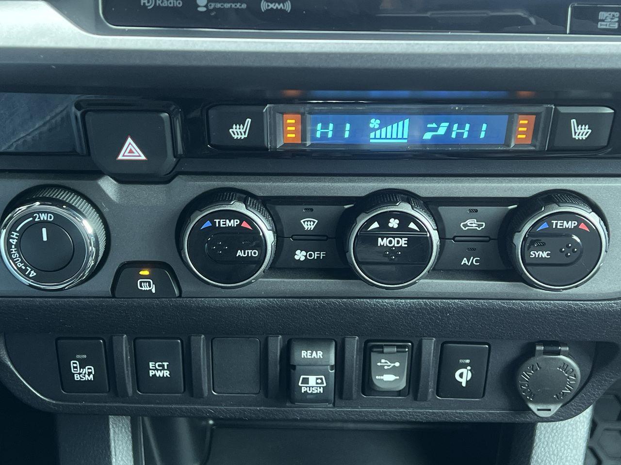 2018 Toyota Tacoma TRD SPORT 4X4 Photo