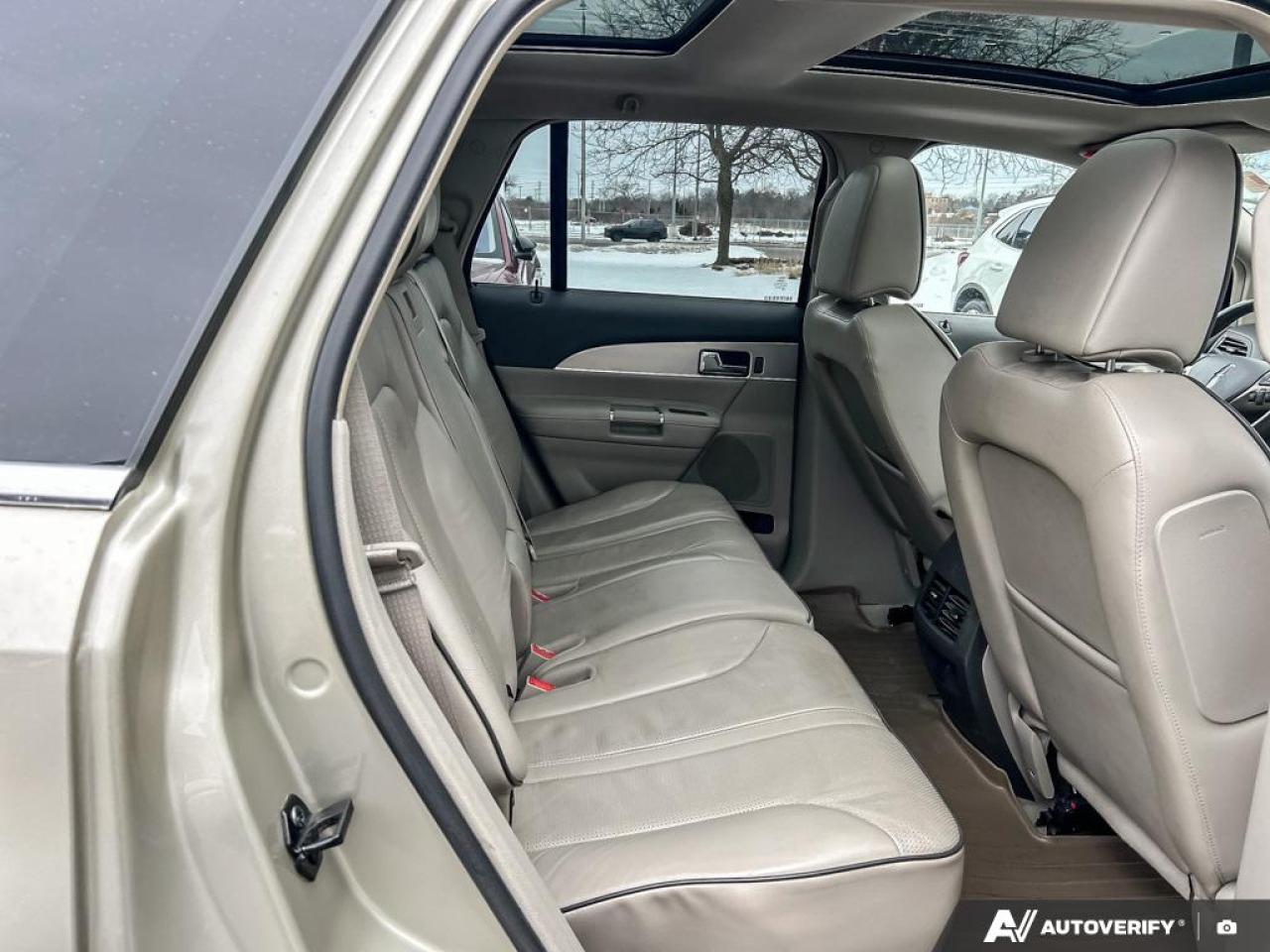 2011 Lincoln MKX 300A|NAV|PANO ROOF|COOLED SEATS|SVC RECORDS Photo