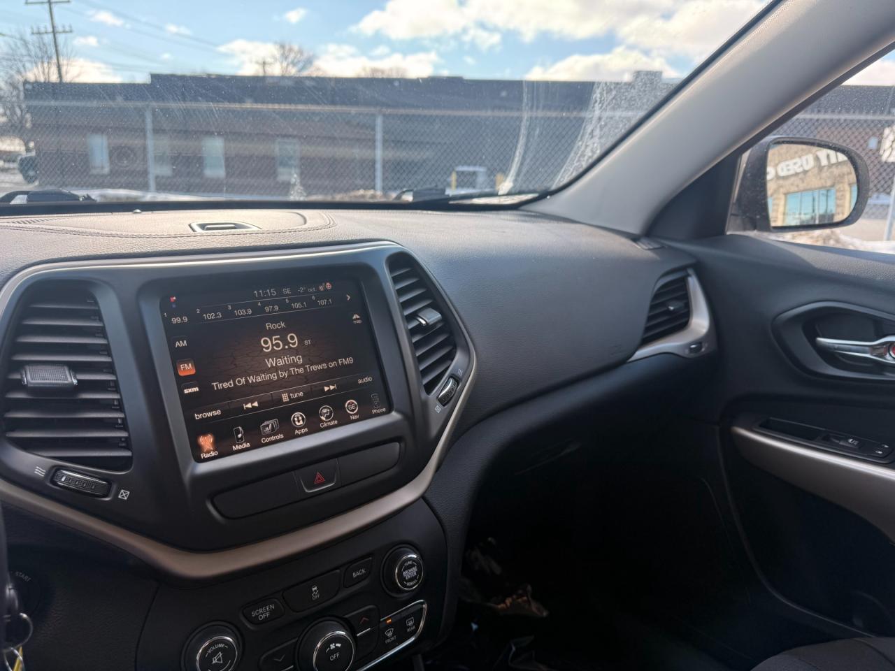 2017 Jeep Cherokee North 4X4! Photo