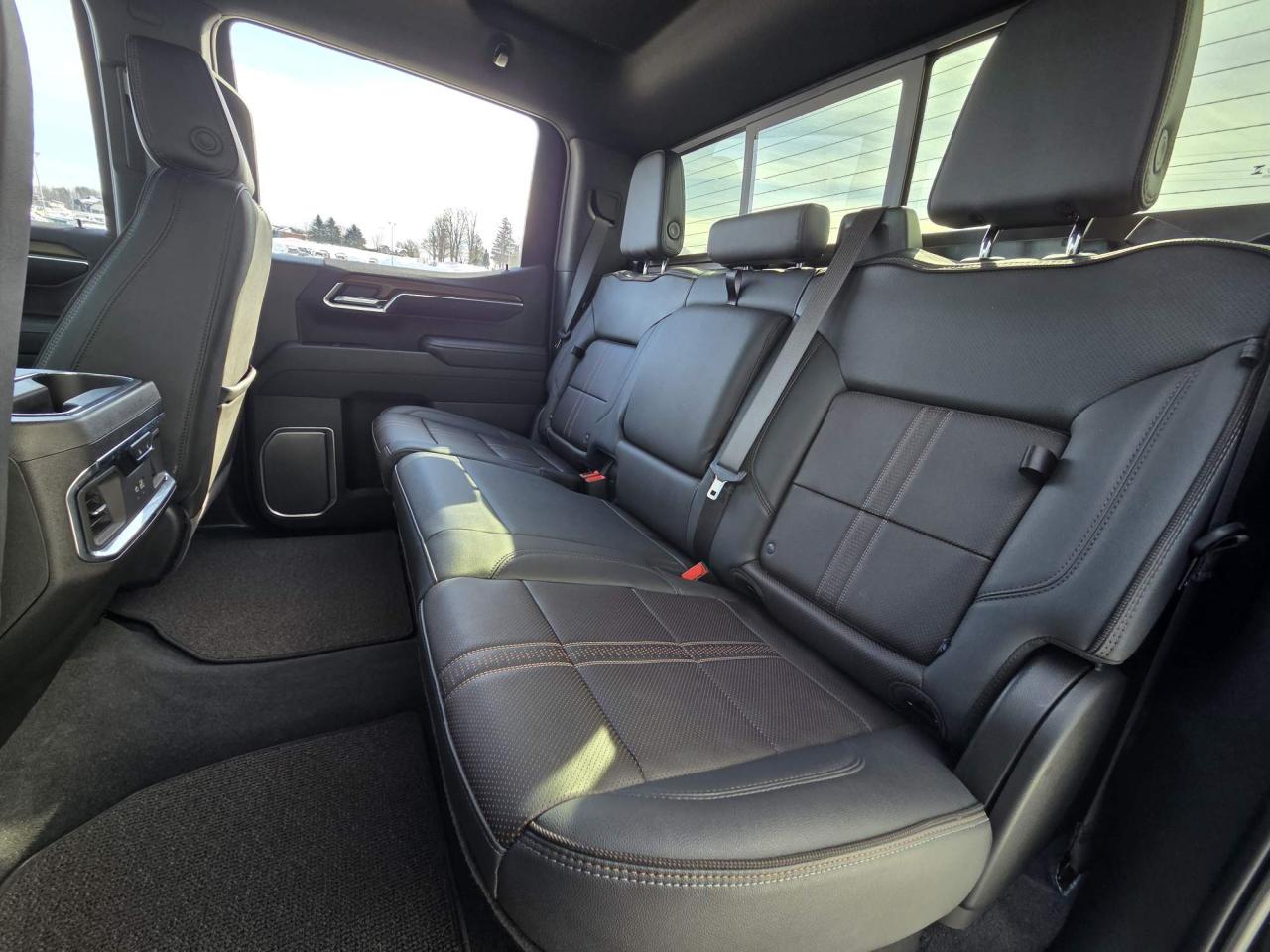 2026 Chevrolet Silverado 1500 High Country One Owner | Midnight Edition | 20" Wheels Photo