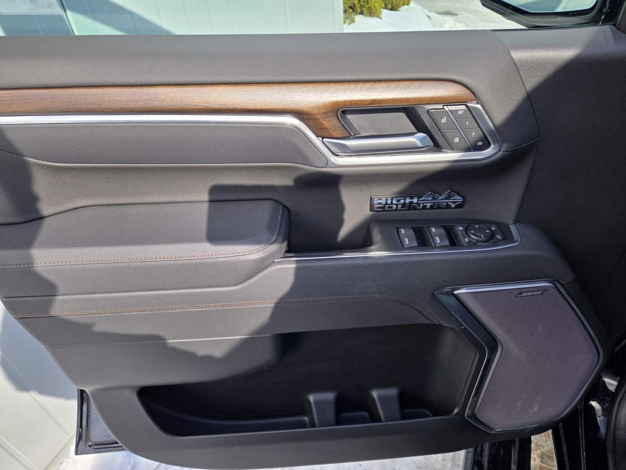 2026 Chevrolet Silverado 1500 High Country One Owner | Midnight Edition | 20" Wheels Photo