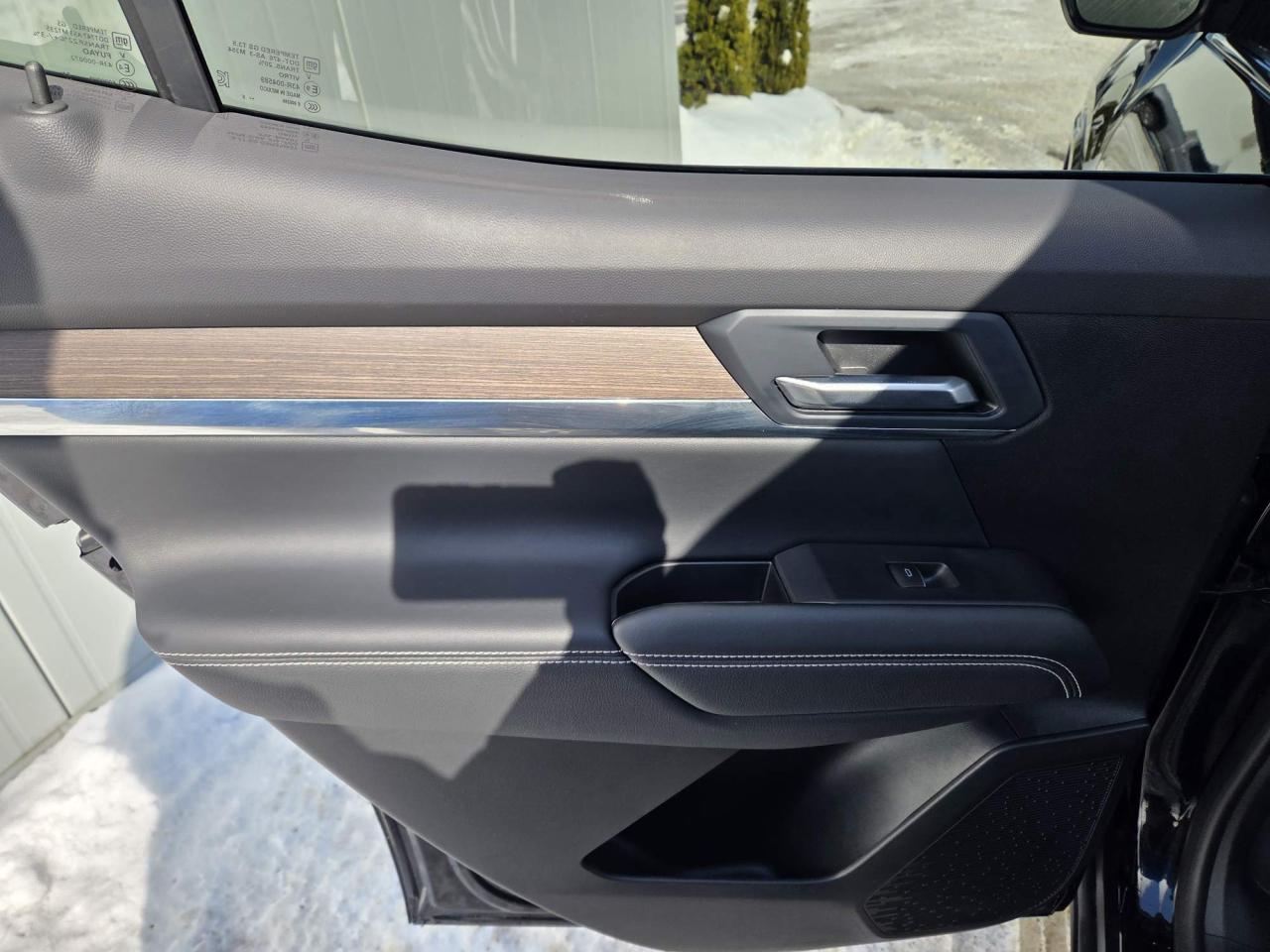 2026 GMC Terrain Denali Sunroof | Tech Pkg | 19" Wheels Photo