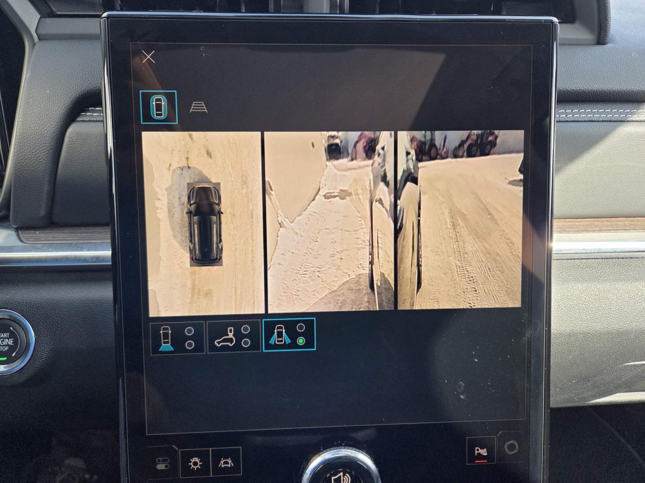 2026 GMC Terrain Denali Sunroof | Tech Pkg | 19" Wheels Photo