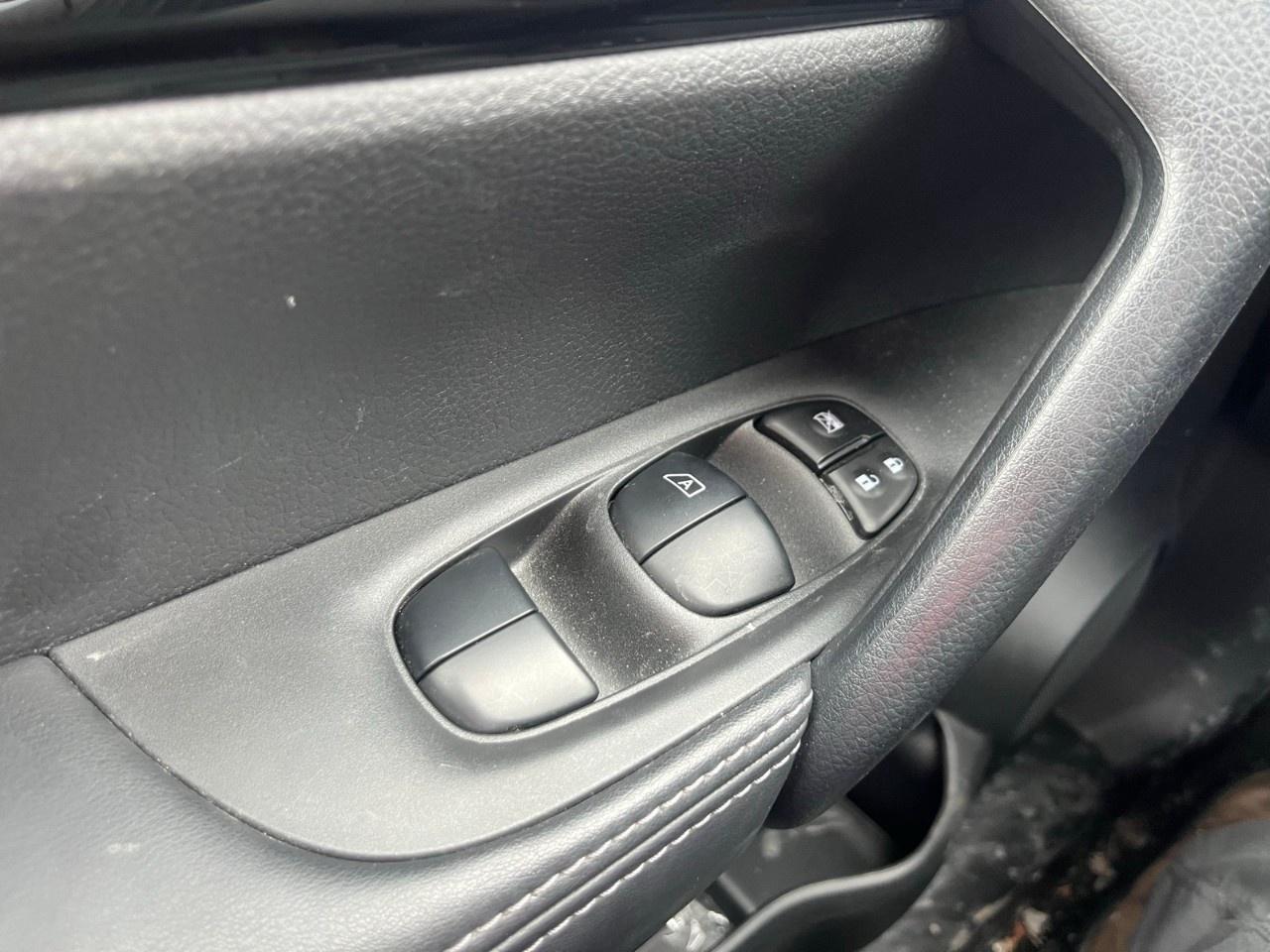 2023 Nissan Qashqai AWD SV CVT Photo