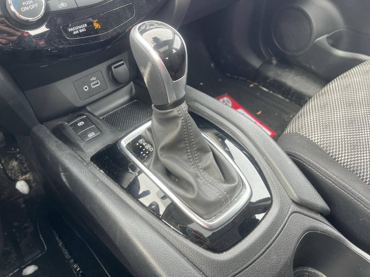 2023 Nissan Qashqai AWD SV CVT Photo