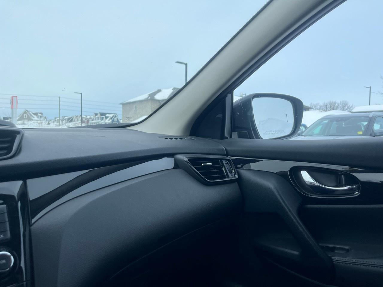 2023 Nissan Qashqai AWD SV CVT Photo