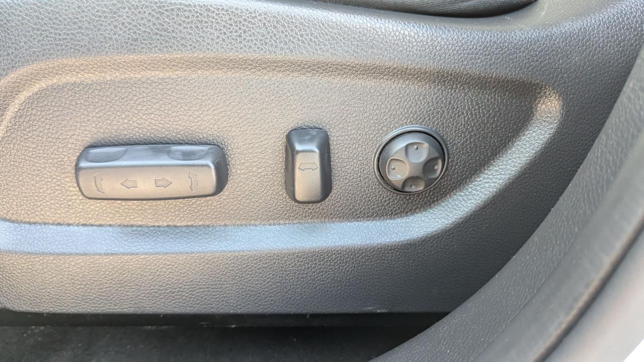 2018 Hyundai Santa Fe XL Premium Photo