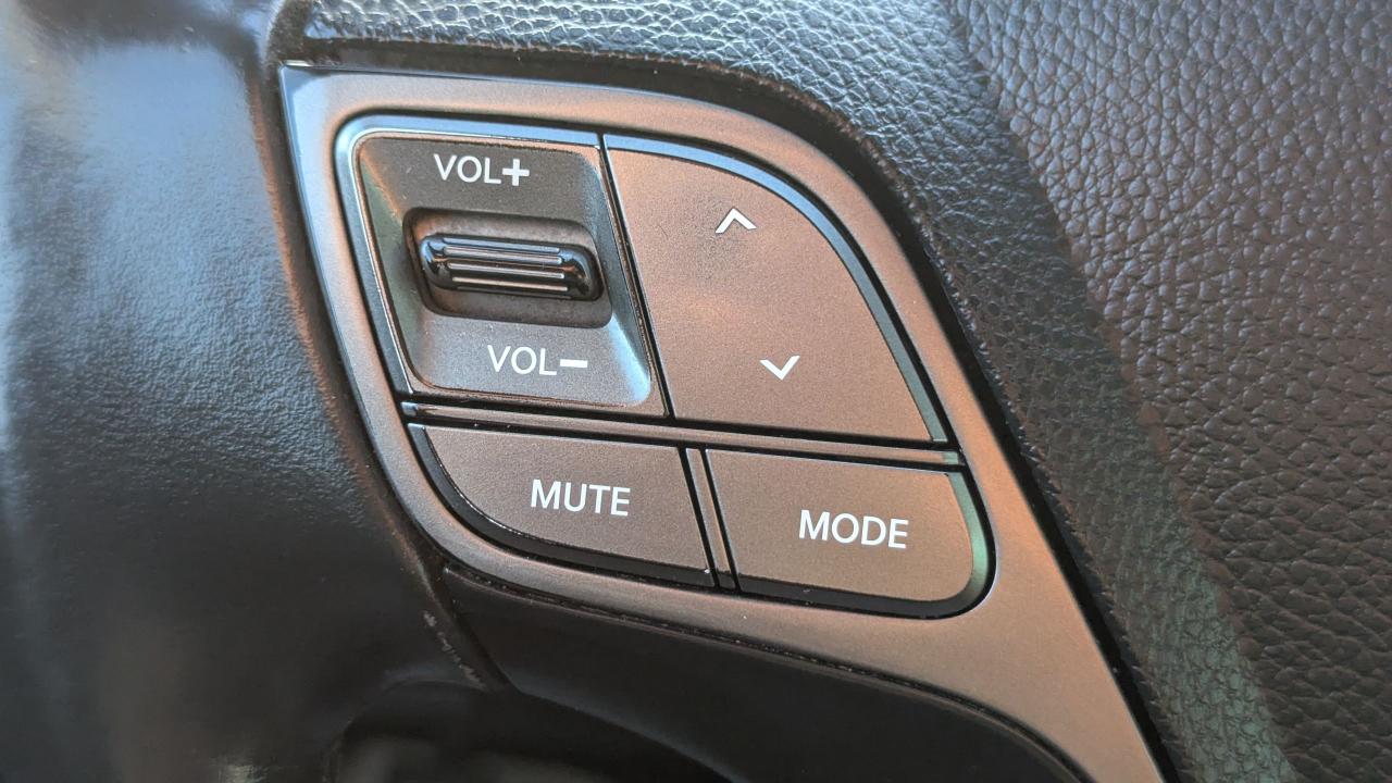 2018 Hyundai Santa Fe XL Premium Photo