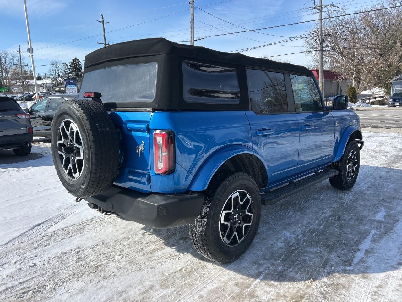 2021 Ford Bronco Outer Banks 4 Door Advanced 4x4 Photo4