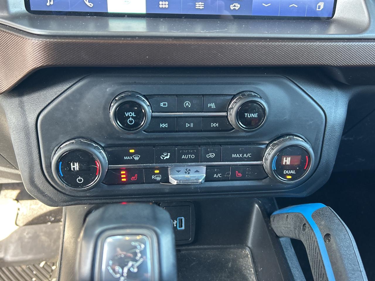 2021 Ford Bronco Outer Banks 4 Door Advanced 4x4 Photo