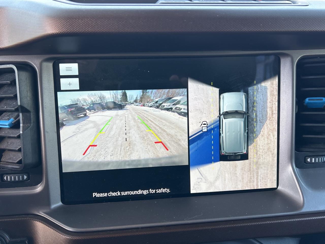 2021 Ford Bronco Outer Banks 4 Door Advanced 4x4 Photo