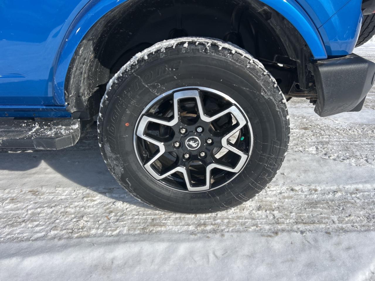 2021 Ford Bronco Outer Banks 4 Door Advanced 4x4 Photo