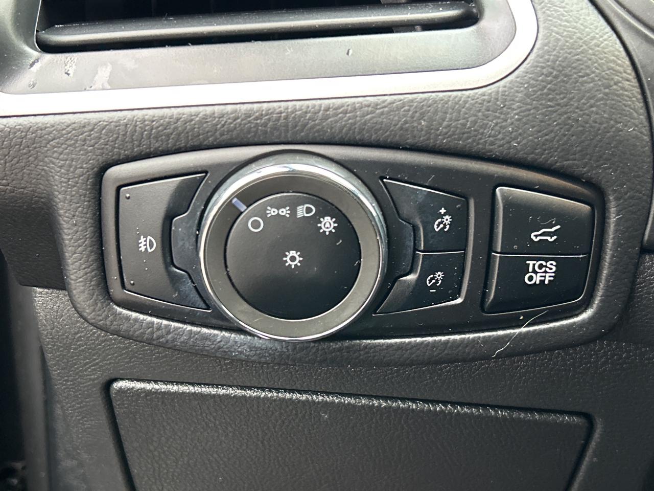 2024 Ford Edge ST Line AWD Photo