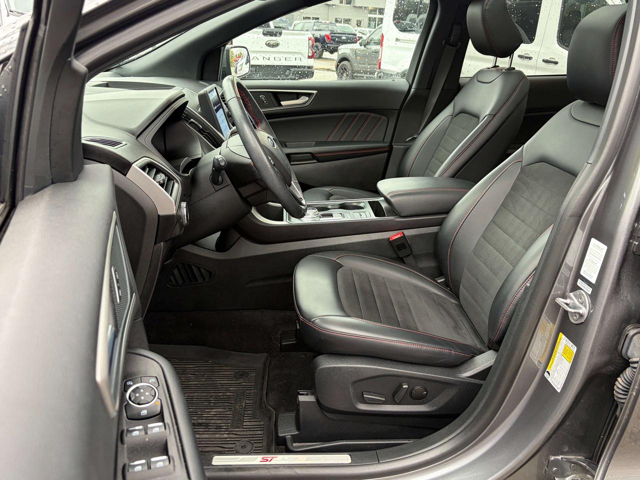 2024 Ford Edge ST Line AWD Photo
