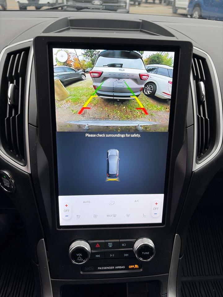 2024 Ford Edge ST Line AWD Photo