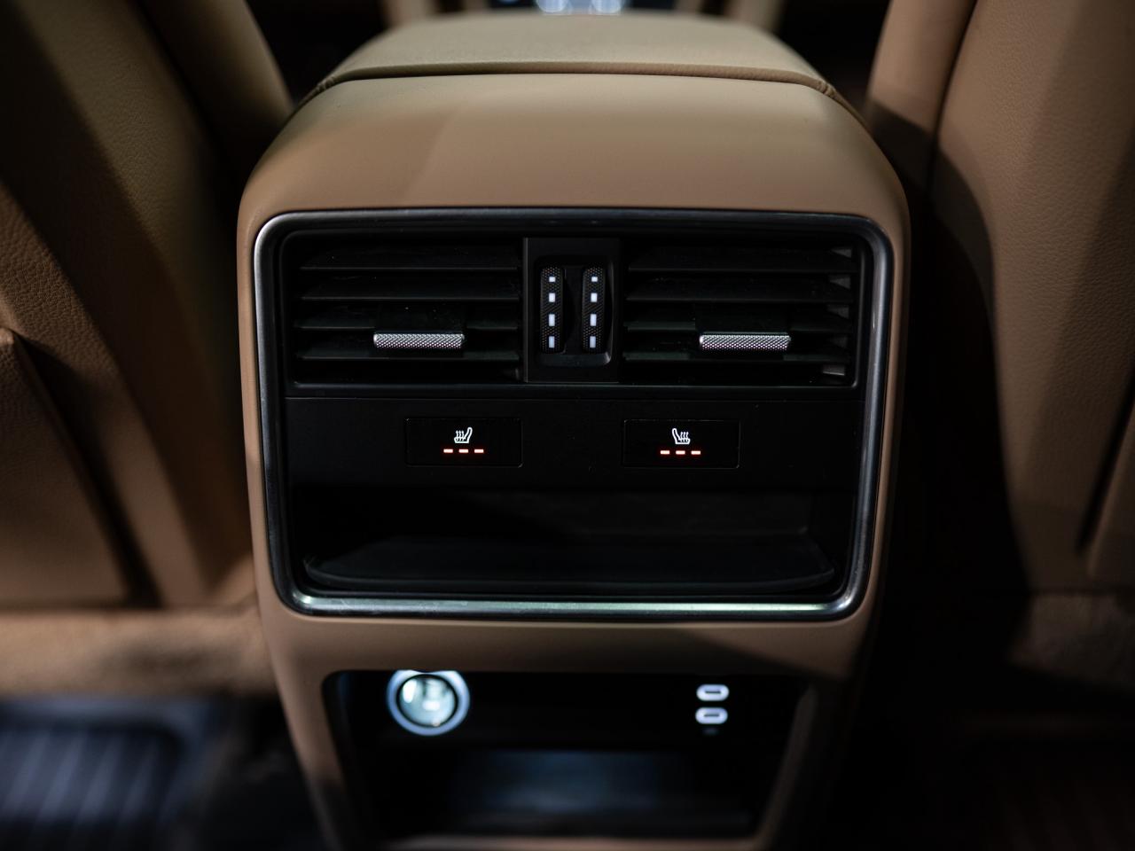 2022 Porsche Cayenne PREMIUM PLUS PKG | BOSE | PANO | 21 IN Photo