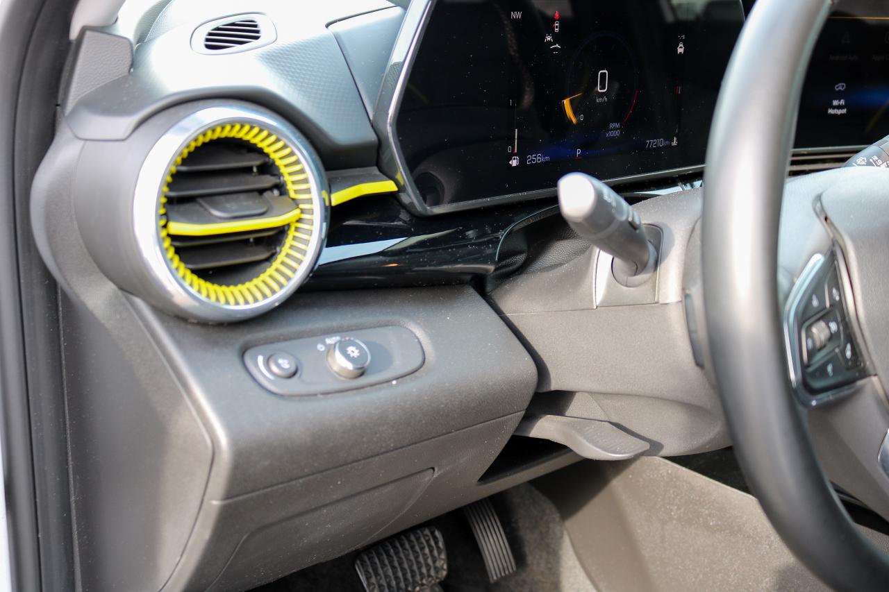 2024 Chevrolet Trax FWD 4dr ACTIV  | HEATED SEATS | BLIND SPOT | Photo