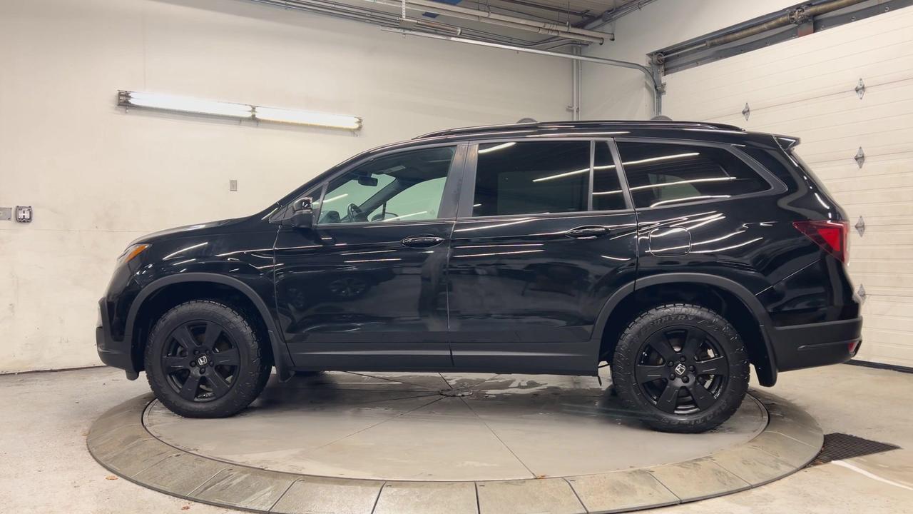 2022 Honda Pilot TRAILSPORT AWD | 8-PASS | HTD LEATHER | SUNROOF Photo