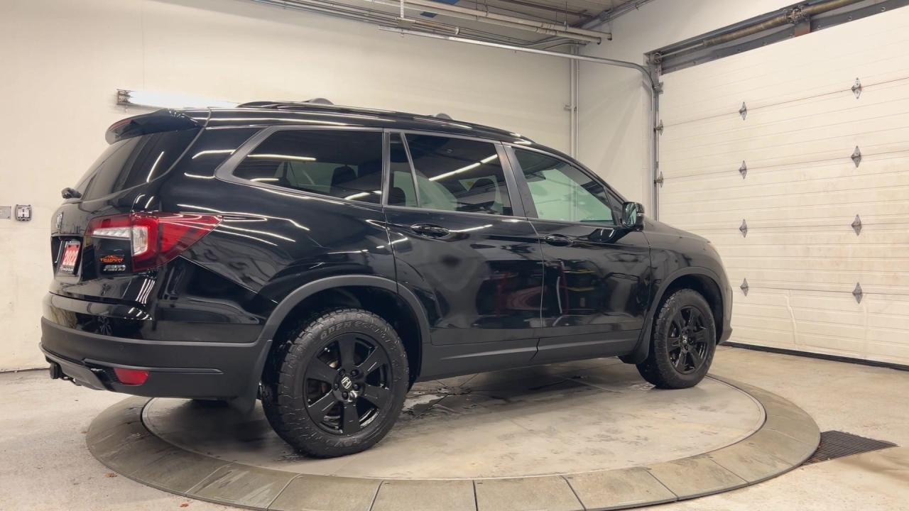 2022 Honda Pilot TRAILSPORT AWD | 8-PASS | HTD LEATHER | SUNROOF Photo