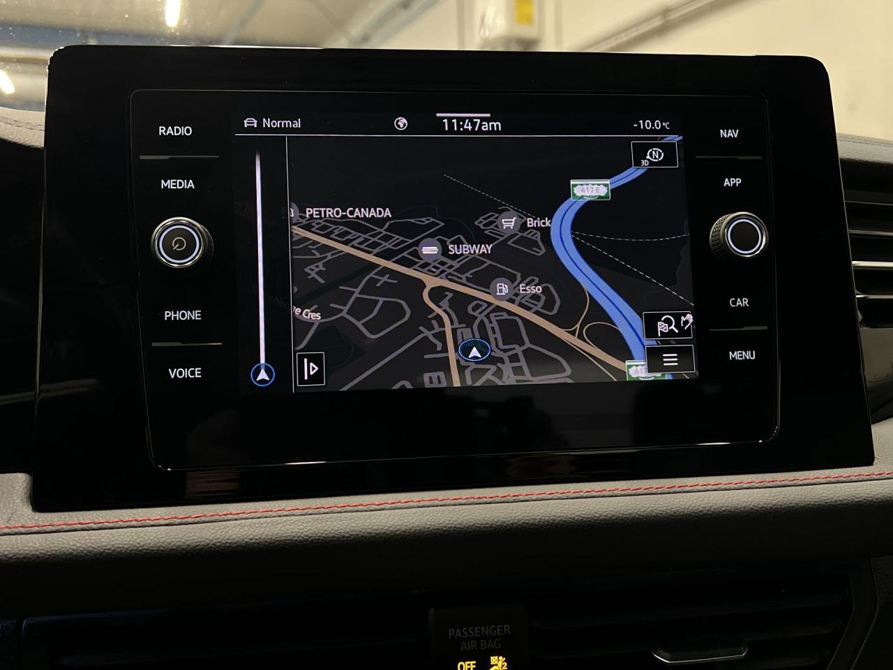 2025 Volkswagen Jetta GLI AUTOBAHN | LOW KMS! | 228HP | LEATHER | SUNROOF Photo