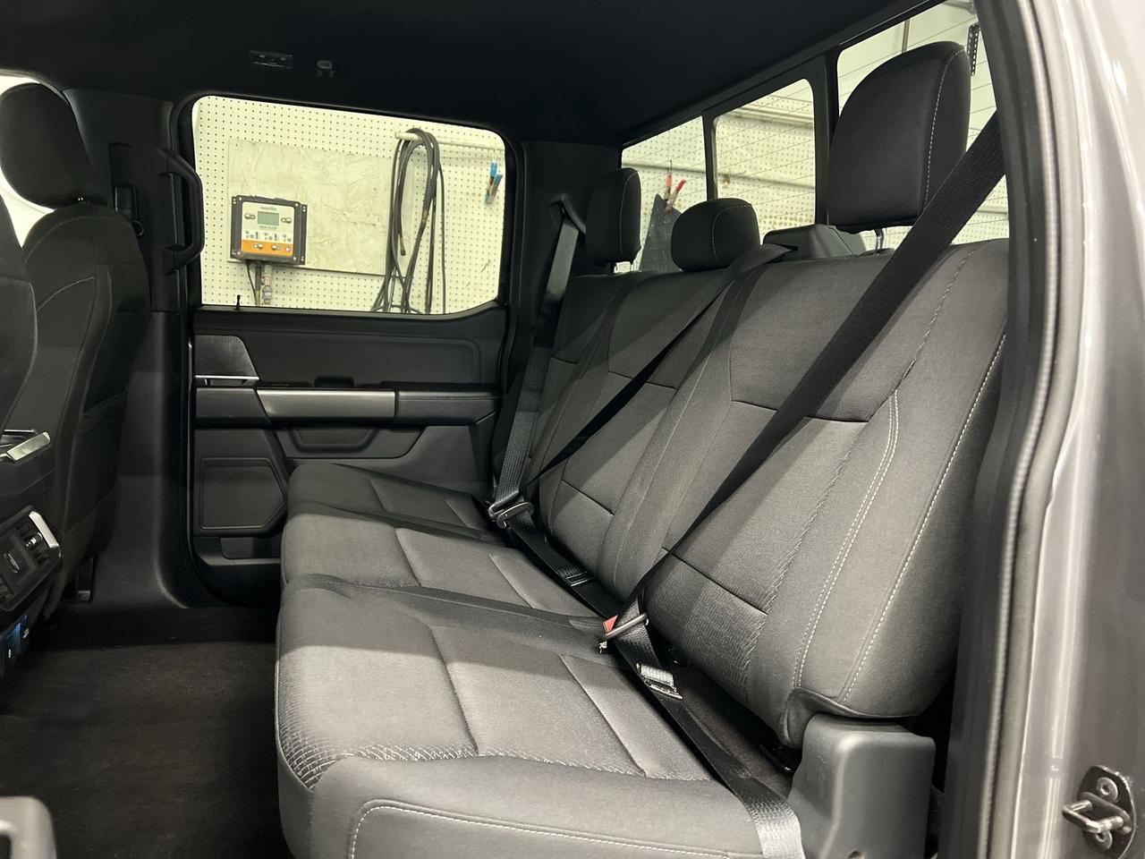 2022 Ford F-150 XLT SPORT 4X4 | CREW|3.5L ECOBOOST|CARPLAY|TOW PKG Photo