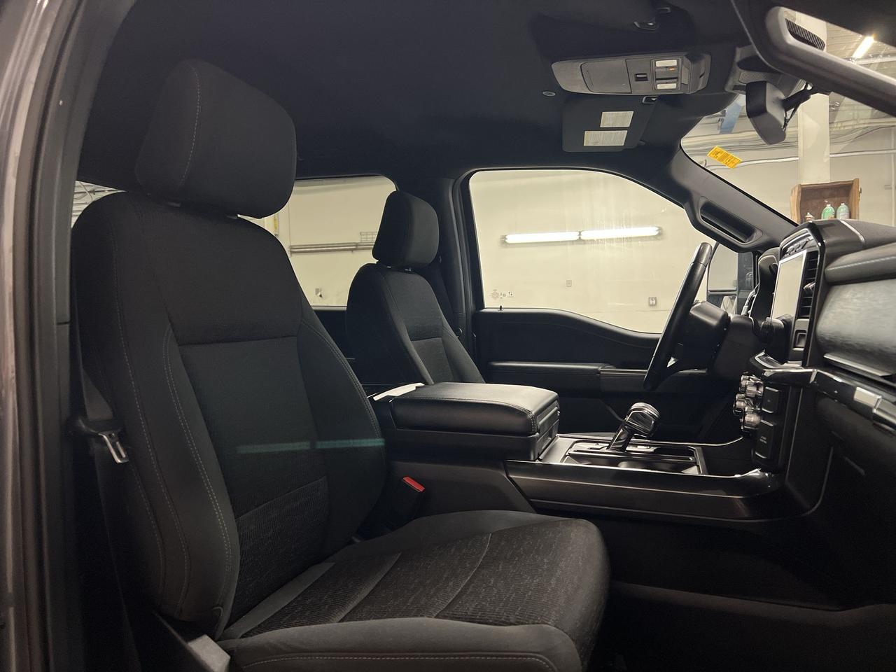 2022 Ford F-150 XLT SPORT 4X4 | CREW|3.5L ECOBOOST|CARPLAY|TOW PKG Photo