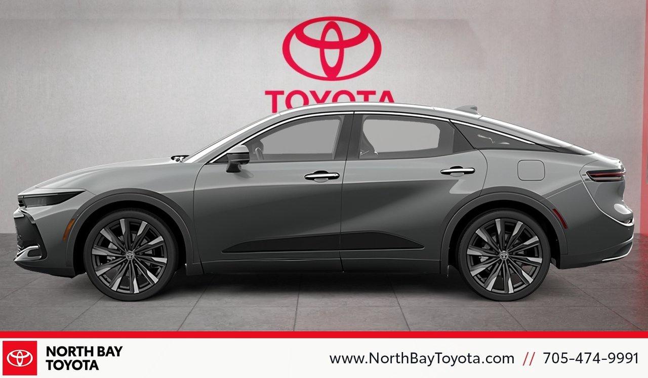 2026 Toyota Crown Hybrid PLATINUM Photo