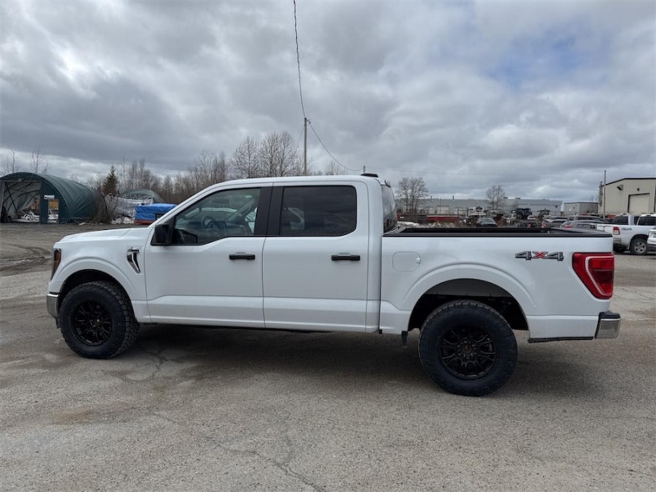 2023 Ford F-150 XLT   One owner - $371 B/W Photo
