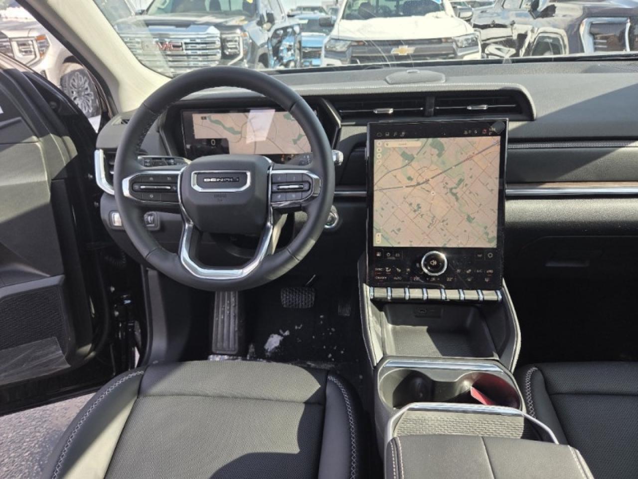 2026 GMC Terrain Denali  - Sunroof -  Cooled Seats Photo