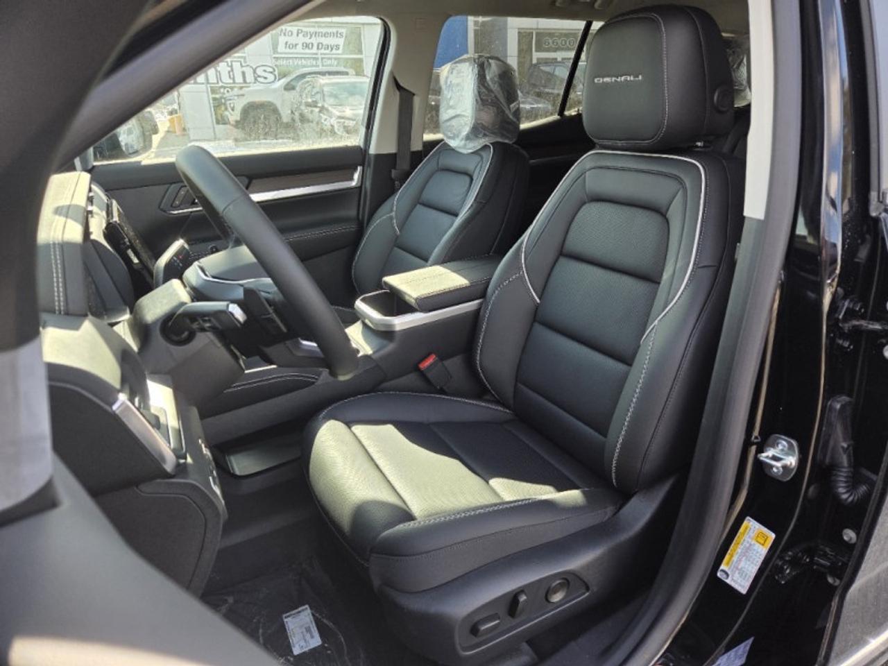 2026 GMC Terrain Denali  - Sunroof -  Cooled Seats Photo