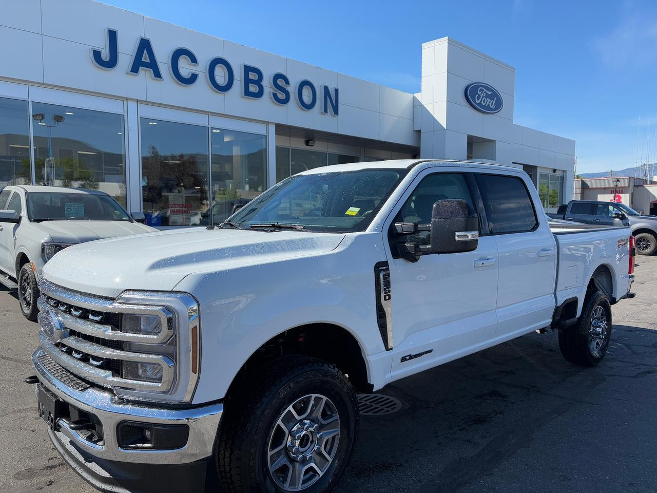 2026 Ford F-350 Super Duty SRW Lariat Photo0