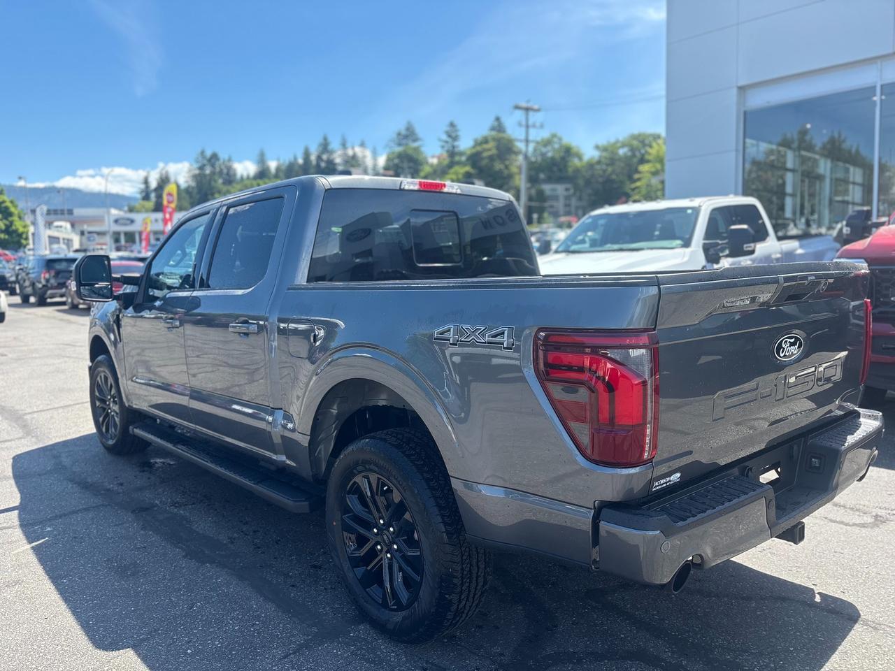 2026 Ford F-150 Lariat Photo2
