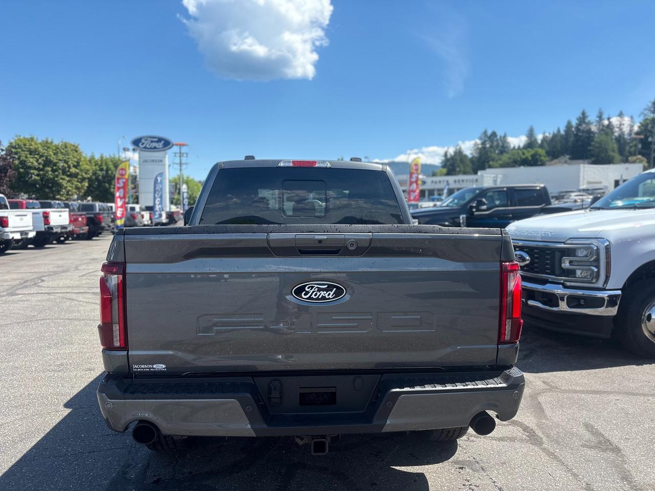 2026 Ford F-150 Lariat Photo3