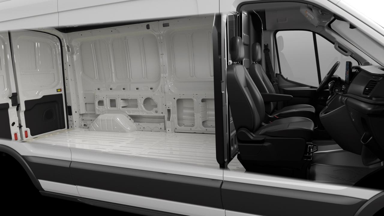 2026 Ford Transit Cargo Van BASE T-250 148 Med Rf 9070 GVWR AWD 101A Photo5