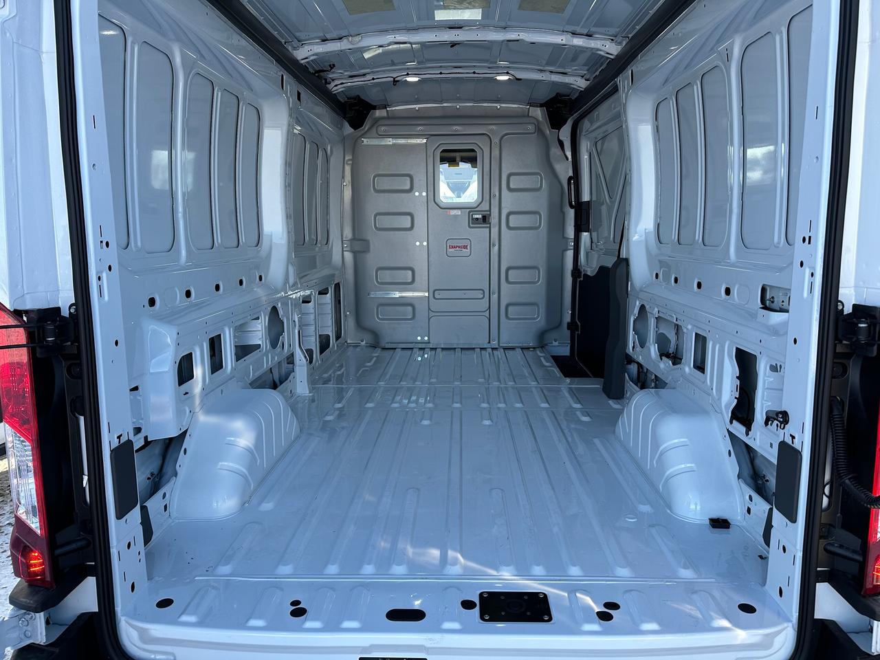 2026 Ford Transit Cargo Van BASE T-250 148 Med Rf 9070 GVWR AWD 101A Photo5