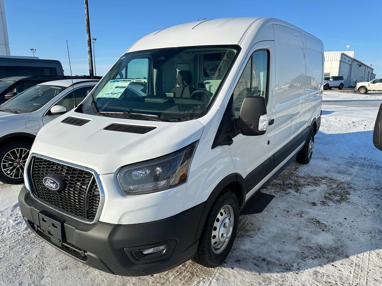 2026 Ford Transit Cargo Van BASE T-250 148 Med Rf 9070 GVWR AWD 101A Photo0