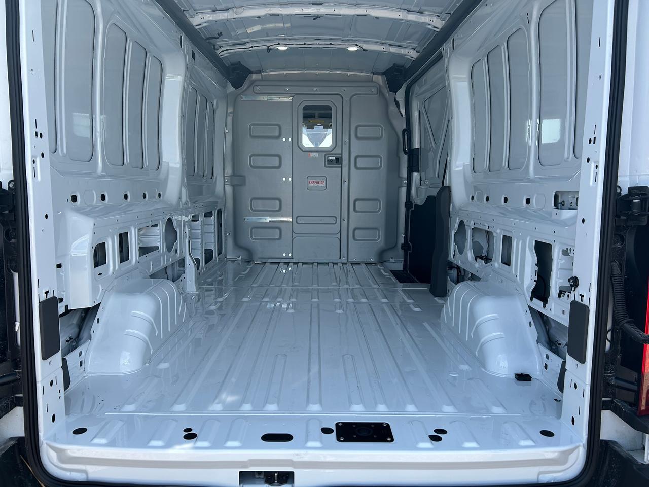 2026 Ford Transit Cargo Van BASE T-250 148 Med Rf 9070 GVWR AWD 101A Photo5