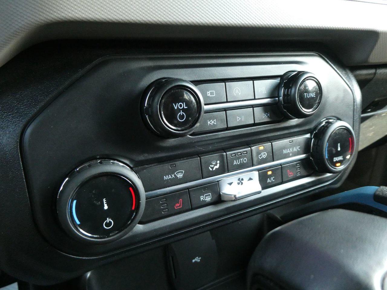 2022 Ford Bronco WildTrak Photo