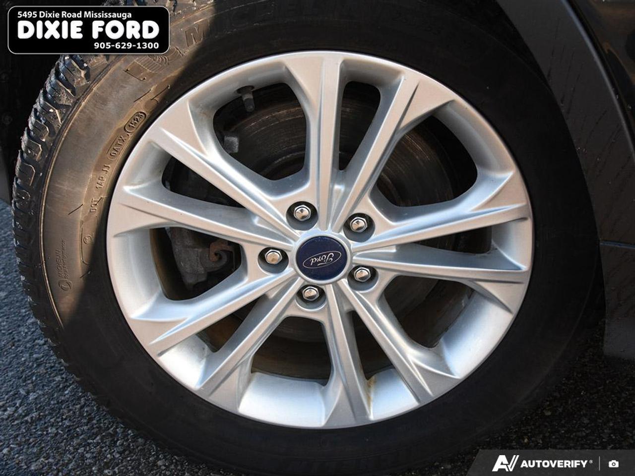 2017 Ford Escape SE Photo