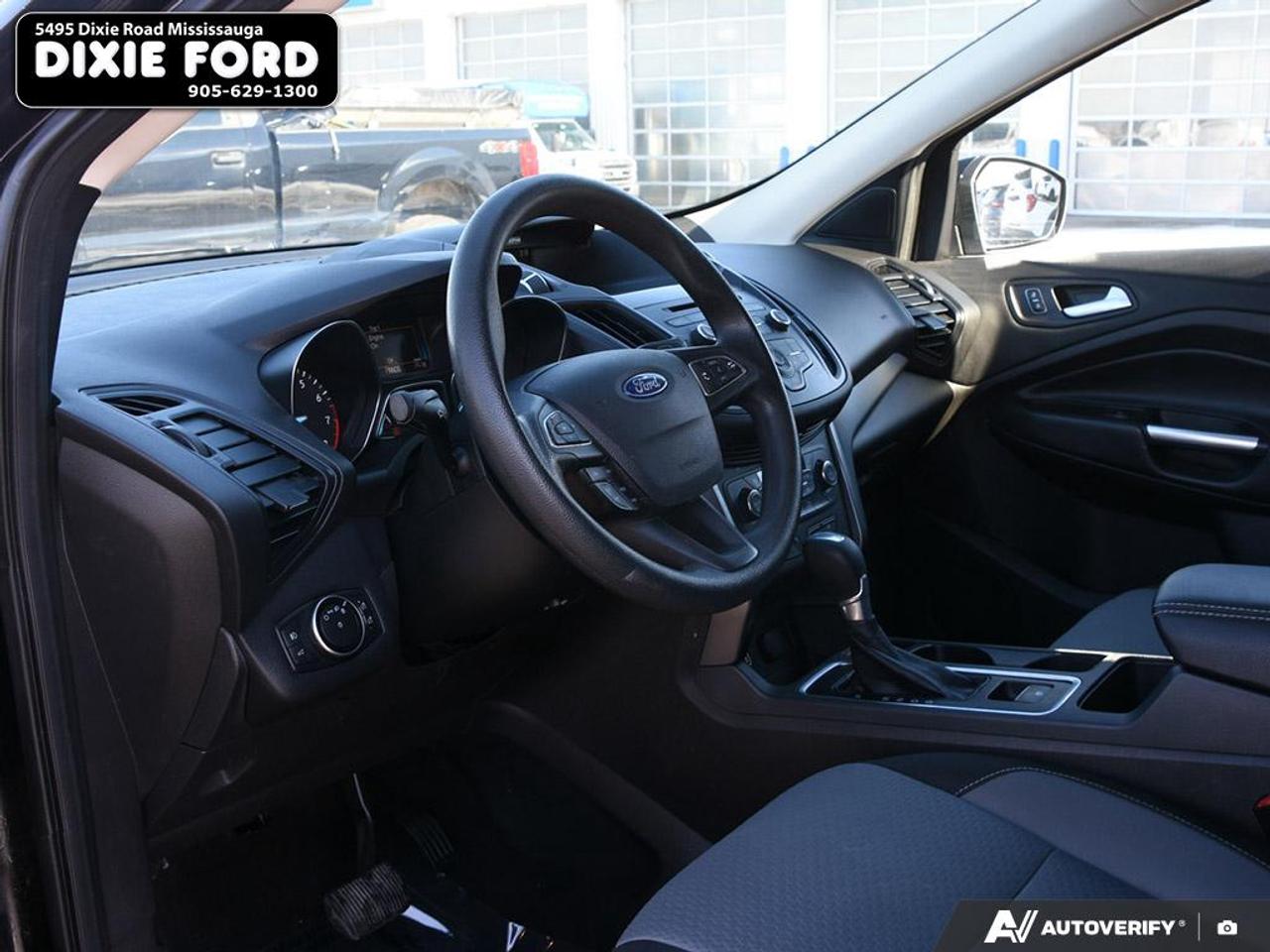 2017 Ford Escape SE Photo