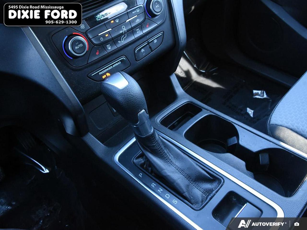 2017 Ford Escape SE Photo