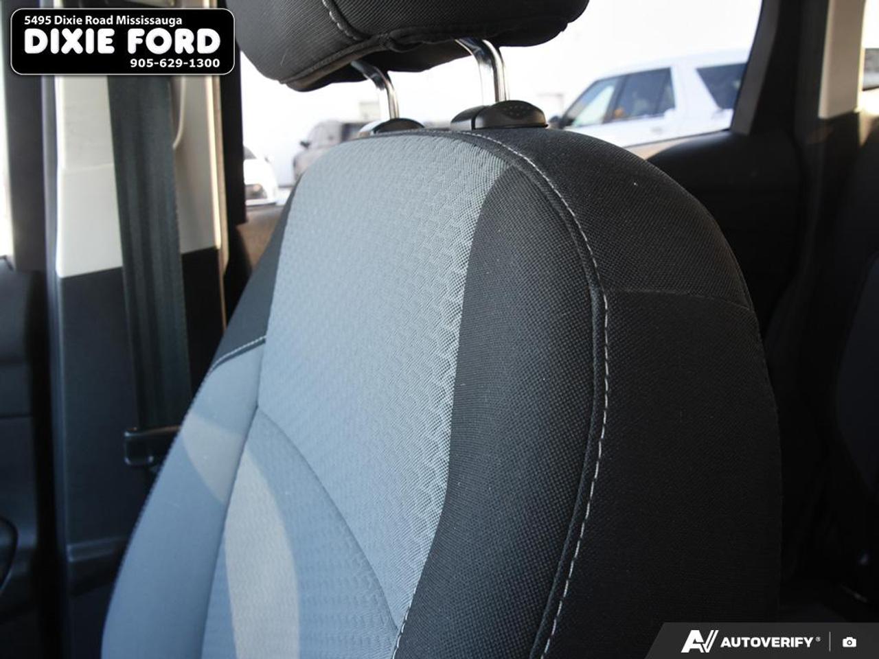 2017 Ford Escape SE Photo