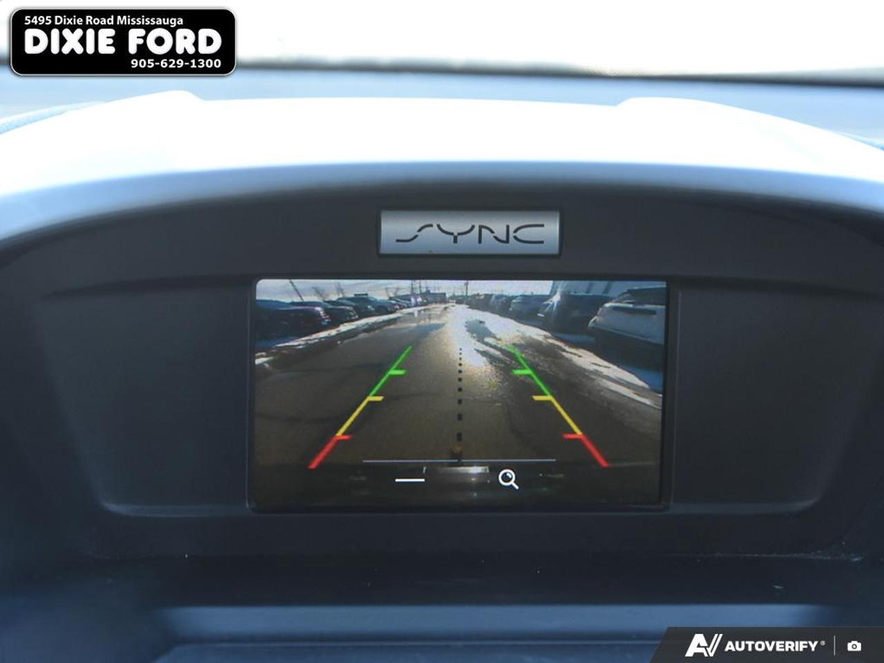 2017 Ford Escape SE Photo