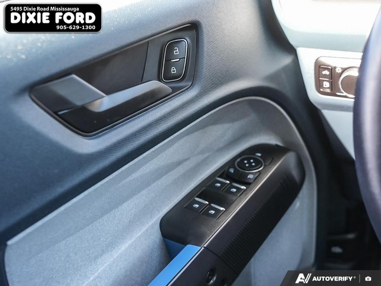 2025 Ford Maverick XLT Photo