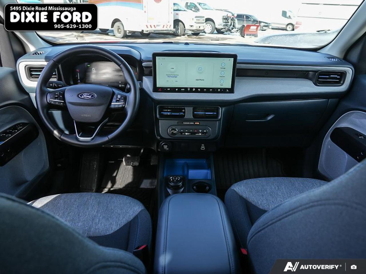 2025 Ford Maverick XLT Photo