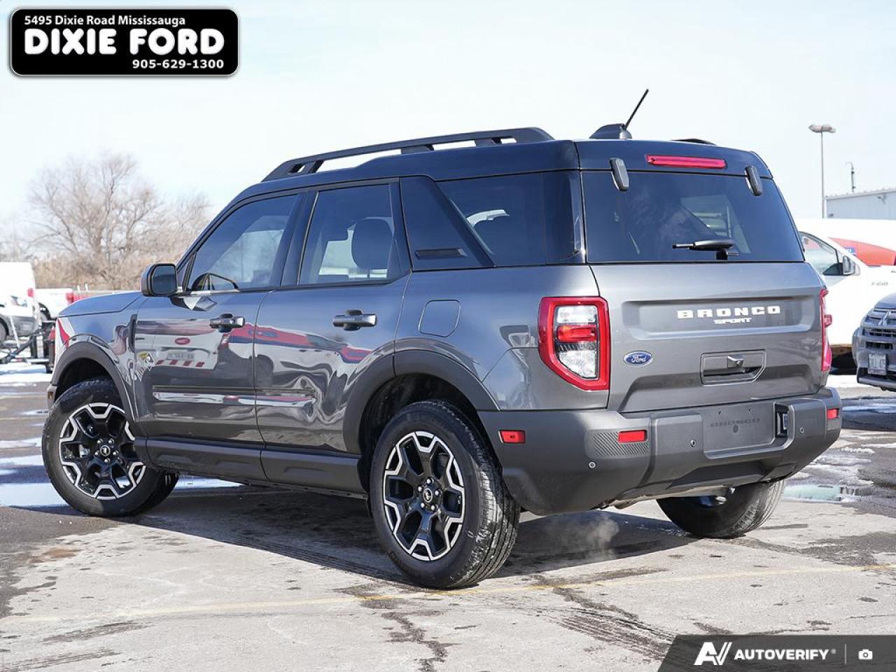 2025 Ford Bronco Sport Outer Banks Photo3