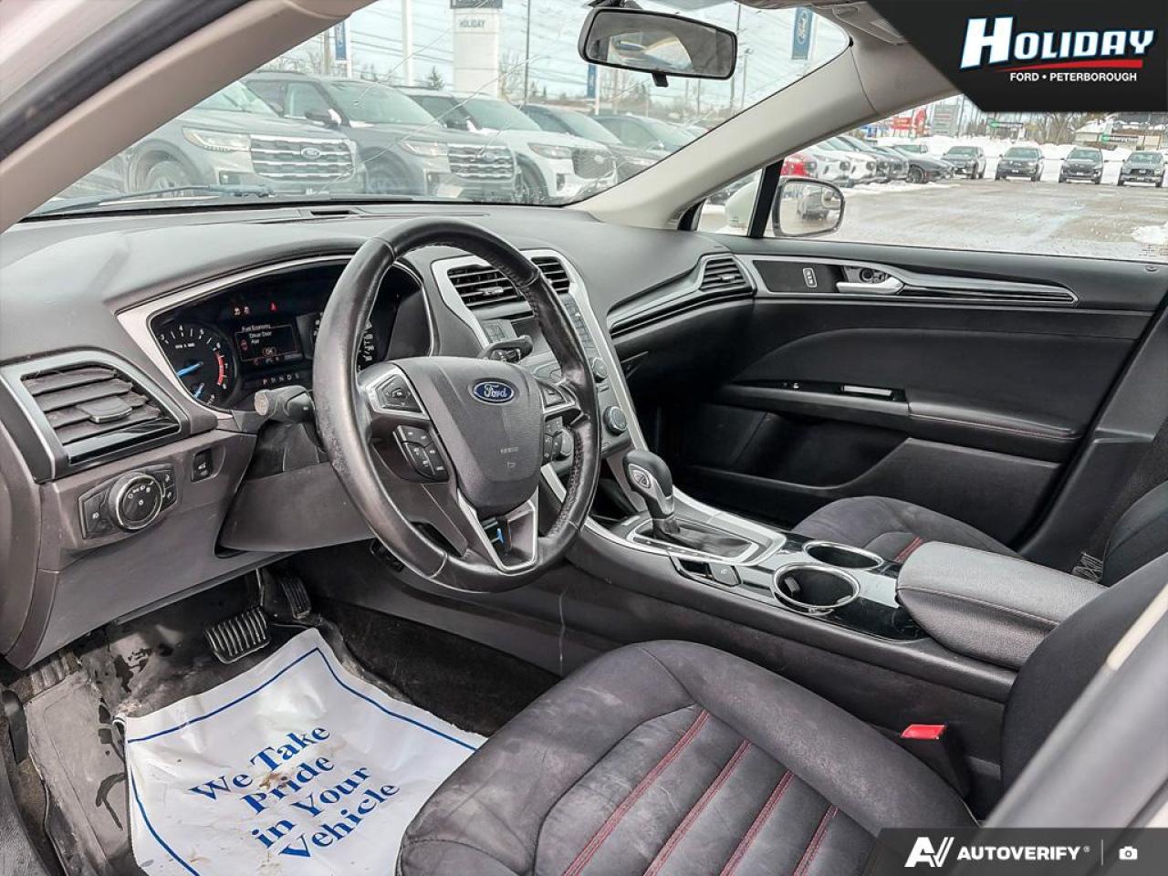 2013 Ford Fusion SE Photo