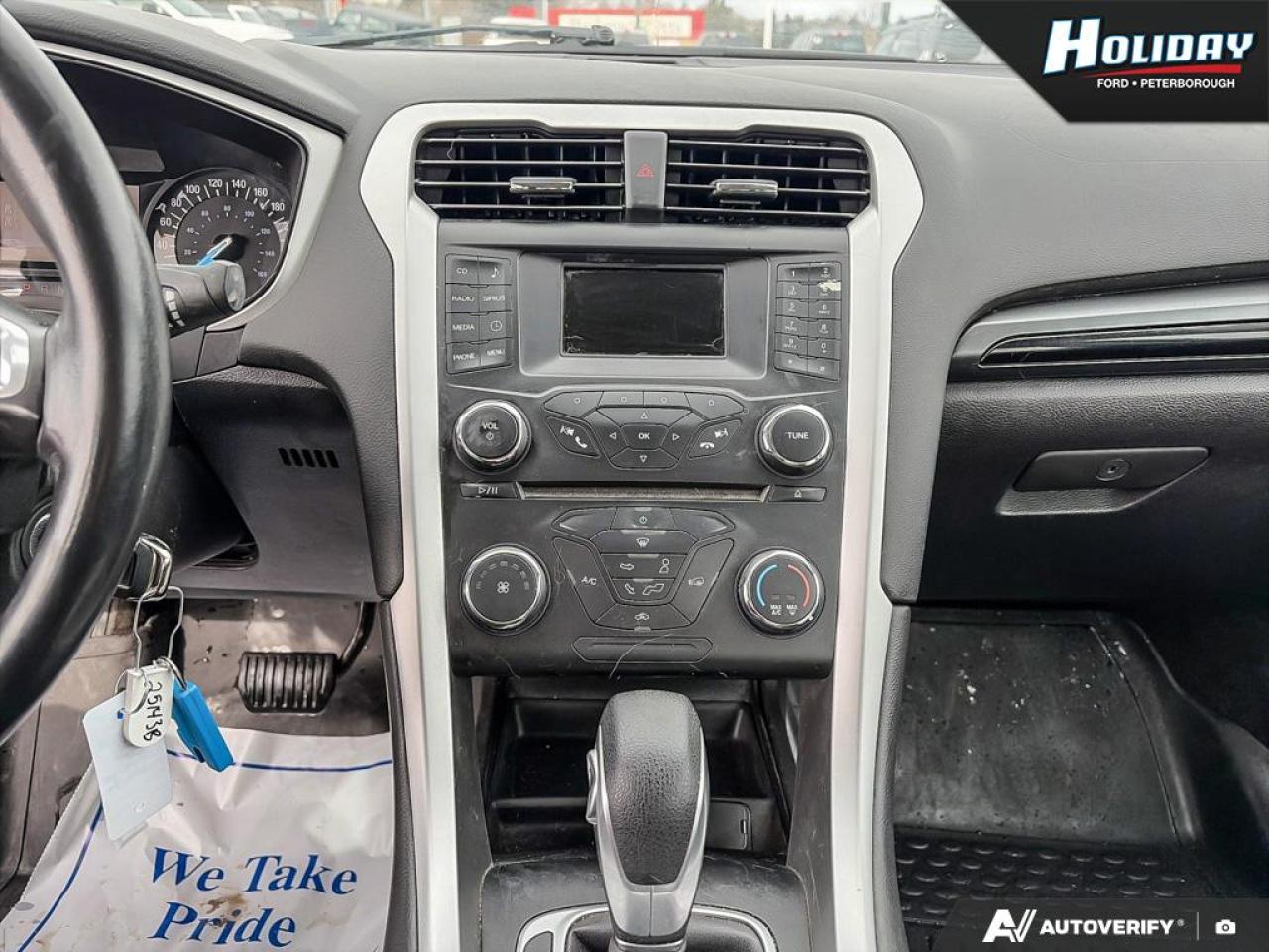 2013 Ford Fusion SE Photo