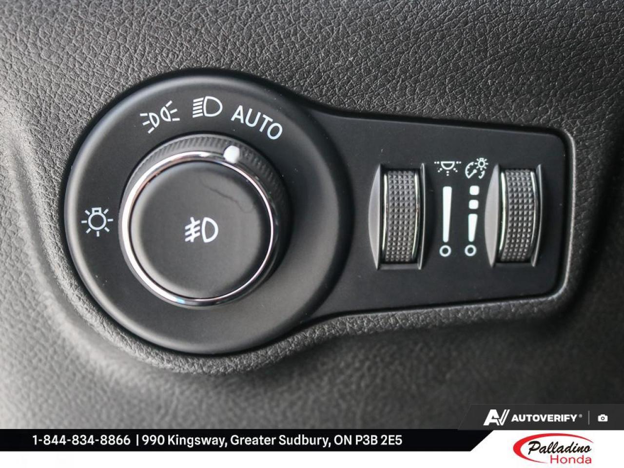 2022 Jeep Compass NORTH Photo