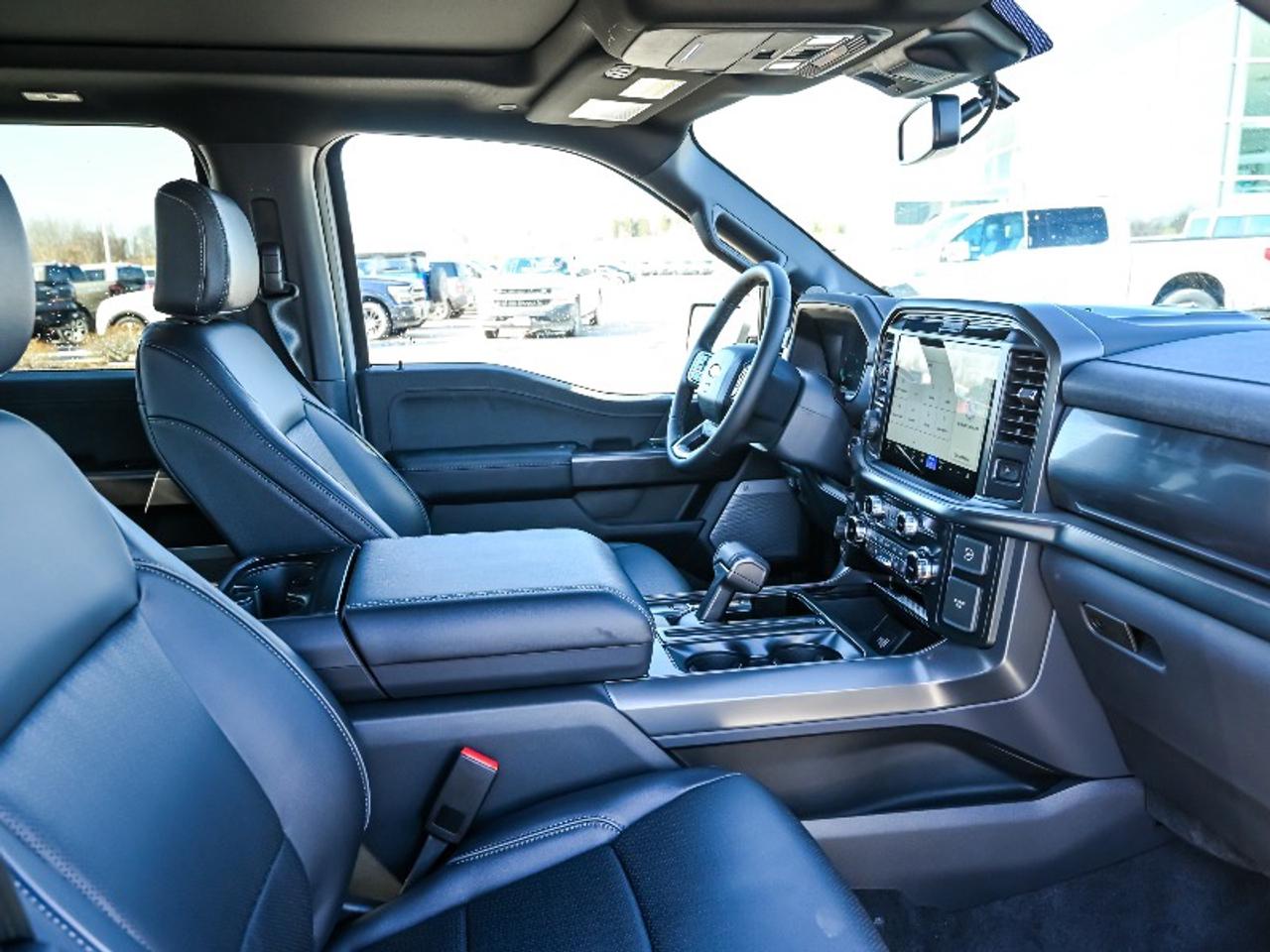2026 Ford F-150 Lariat Photo